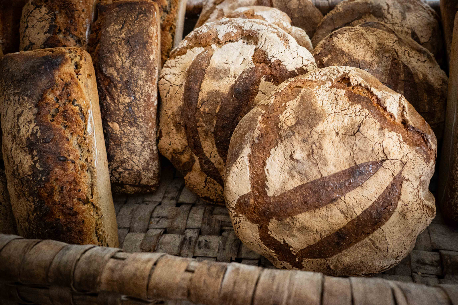 Farine artisanale moulue sur meule de pierre